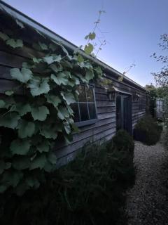 Elm Cottage Barn - Oatlands - 7