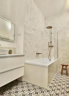 Appartement 45 m2,élégant rénové, centre historique - Pézenas - 4