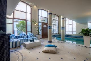 Ma Maison Downtown Villa N8, Indoor Heated Pool - Athens - 8