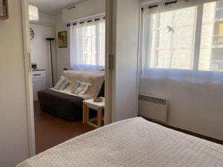 Appartement T2 avec Wifi, Proche Thermes et Commodités, Parking, Classé 2 Étoiles - FR-1-553-235 - Balaruc-les-Bains - 3