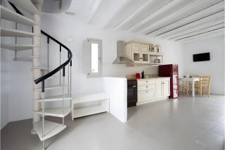 Maisonette no 3 90 Squares Meters - Kimolos - 2