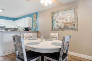 Gulfside Getaway - Fort Walton Beach - 8