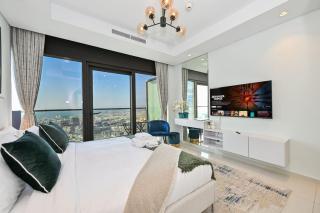 New Luxury SeaView 2Bed - Spectacular Rooftop Infinity Pool, Bar & Burj Views! - 2