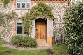Barn Owl Cottage, Field Dalling - - 6