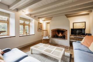Barn Owl Cottage, Field Dalling - - 3