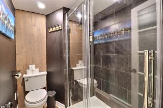Peaceful Queen Room Free Parking - Saint-Bruno-de-Montarville - 2