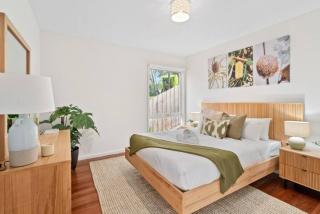 Serenity by the Creek - Luxury Retreat - 7