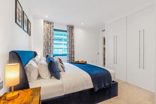 Bright 2BR in Canary with balcony Wharf, 5 min tube - London - 5
