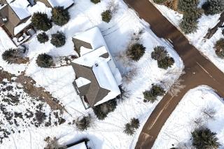 Charming 5BD Mountain Estate Perfect for Families - 1