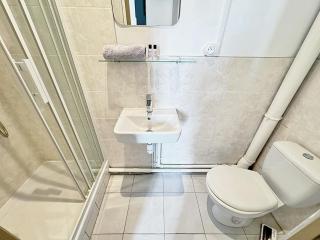 Suite Foxtrot - Villeurbanne - 4