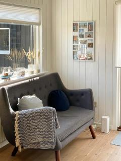 Black Wooden Summer House By The West Coast - Løkken - 7