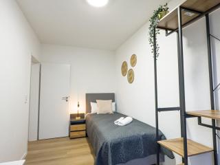 ImmoStay L# Ferienhaus- Garten & Parking, WiFi - 6