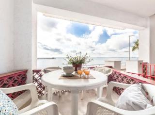 Apt primera línea de mar - 1