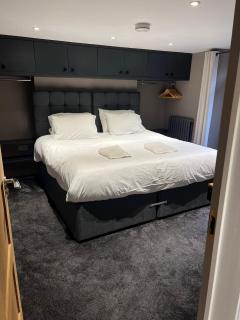 Luxurious Contemporary Smart City Centre Apartment - Bristol - 4