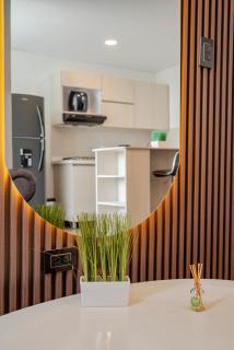 Elegante apartamento nuevo en Pereira con vistas a la montaña - Pereira - 4