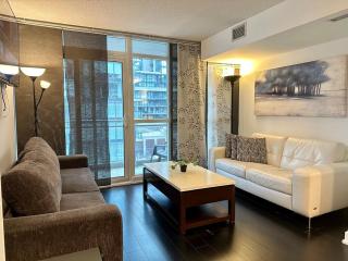 Spacious & Central 1 bdrm 2 real beds - 6