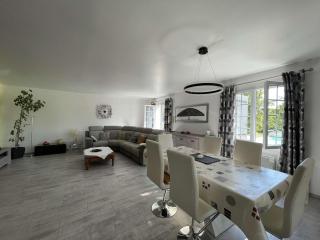 Villa à Orgnac-l'Aven avec piscine chauffée, 6 pers, jardin clôturé, animaux admis - FR-1-382-127 - 4