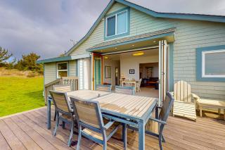 Elk Rock Beach Cottage - Elk - 7