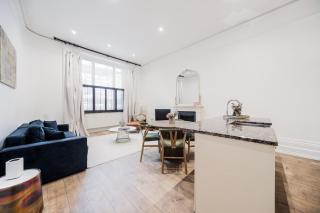 Elegant 1 Bedroom Flat in the Heart of Kensington - Londra - 0
