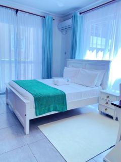 Fancy 2 Bedroom Apartment Near the beach - 6