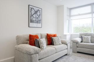 3 Bed House, Free Parking, Garden - 4