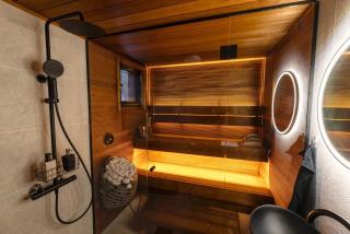 Hossaville Luxe West Lake Cabin - 8