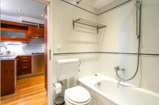 Riverside view two bedroom flat by the Chain Bridge - 2