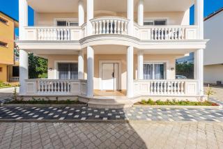 Sea La Vie Apartment - Golem - 3