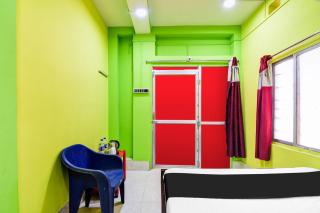 Hotel O Raja Lodge - Calcutta - 4