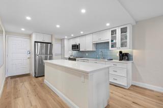 212 - 2 BR Corner Oceanfront - New Smyrna Beach - 3