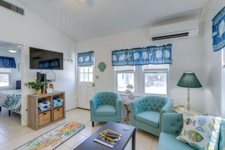 Cozy Indian Rocks Beach Cottage Steps to Seawall! - 0