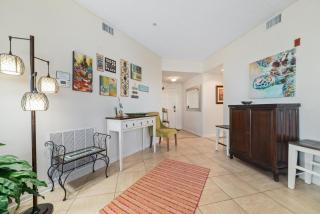 201 West "La Brisa" - 9