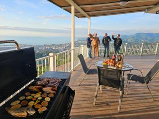 GOLDEN SUNSET BATUMI, VILLA WITH PANORAMIC VIEW AND INFINITI POOLs - 6