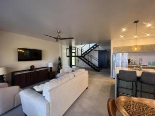 Mayatai Beach Villa - Elegant 2BR Beachfront with Stunning Ocean Views - Placencia - 7