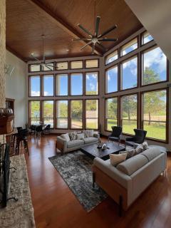 22-Acres Mansion - Pool Party Venue Games & More - 0