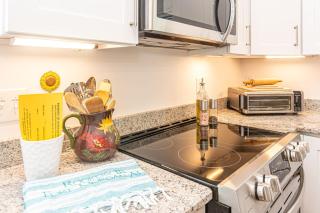 7010 Charming Gulf Shores Bungalow with Private Oasis - Gulf Shores - 5