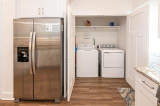 7010 Charming Gulf Shores Bungalow with Private Oasis - Gulf Shores - 2