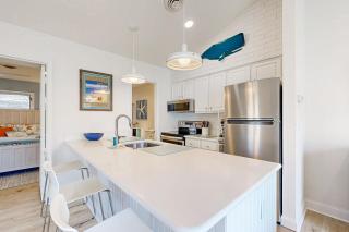 Sea Colony West Pine - 1