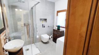 Centrum Starówki Apartamenty Winnicy Gryf by Rentoom - Toruń - 9