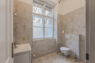 Heart of Prague Retreat 2 - 3