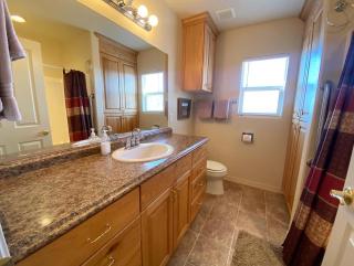 Kanab Barn Loft House on 40 acres Pet Friendly - Kanab - 3