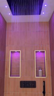 Wellness Suite - Sauna & Spa - BaliRoom - Château-Thierry - 4