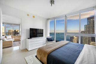 Icon Brickell Corner Apartment with Ocean & Pool view and 5 star SPA - 3