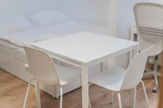 Flat Near Prague Castle Stylish & Prime Location 3 - Prague - 2