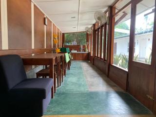 Ago Hotel and Villa - Katunayake - 1