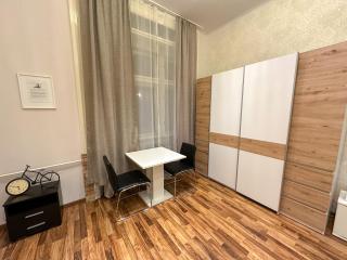 Parliament Apartment - Budapest - 8
