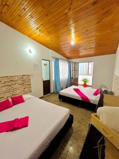 CasaGitanos Hotel - Villeta - 7