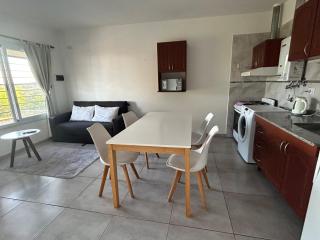 Departamento en Complejo - Cavalango - 5