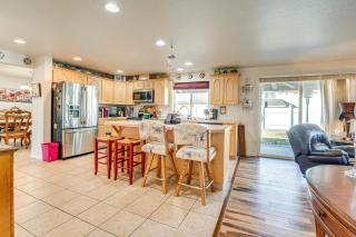 1 Mi to Moses Lake Home with Private Yard and Hot Tub - Moses Lake - 5