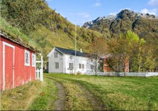 Lofoten Farm House - - 3